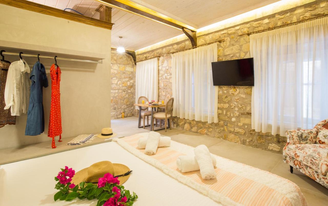 Stone Suites At Lefkada'S Old Port Exterior foto